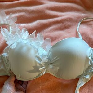 Chic White Floral Bikini Top